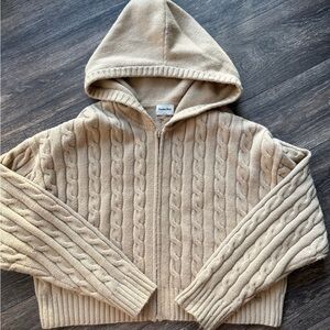 ARITZIA Sunday Best Octavia Hoodie